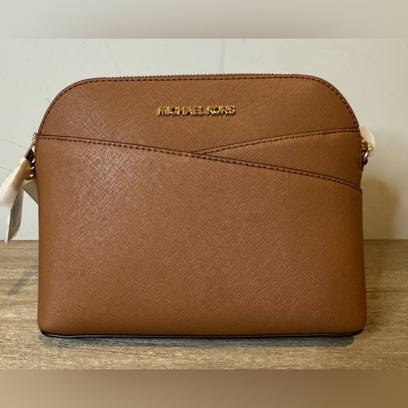 Michael Kors Jet Set Travel Dome Crossbody | New with Tags - Picture 10 of 10